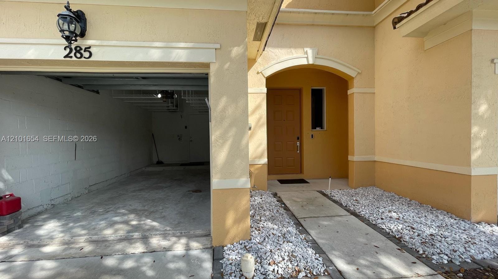 285 River Bluff Lane, Royal Palm Beach, FL 33411 photo 2