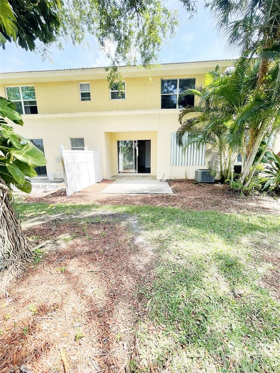 285 River Bluff Lane, Royal Palm Beach, FL 33411 photo 27