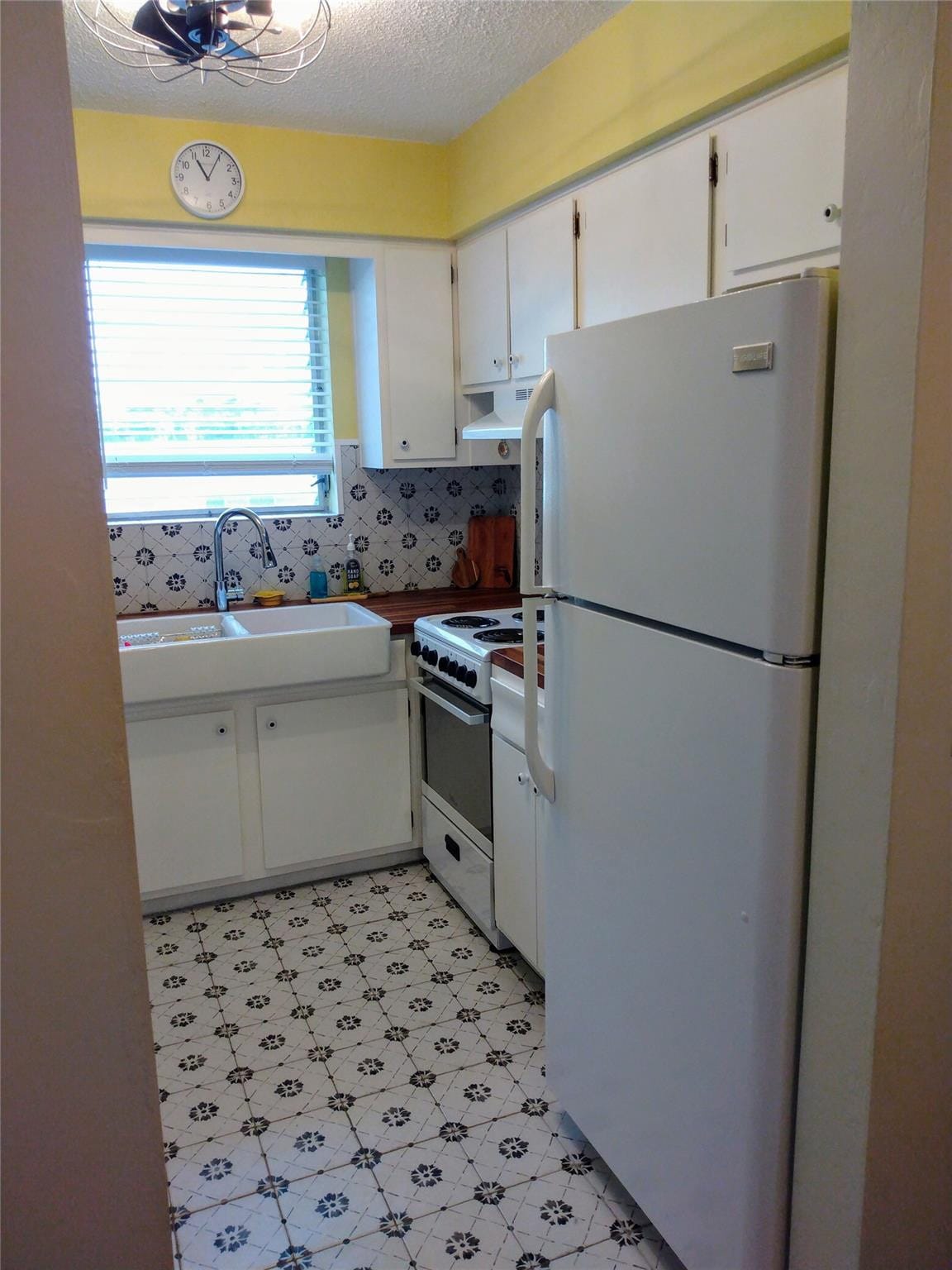 1717 Rodman Street 18, Hollywood, FL 33020 photo 13