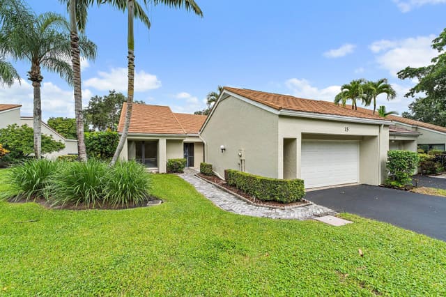 15 Tournament Boulevard, Palm Beach Gardens, FL 33418
