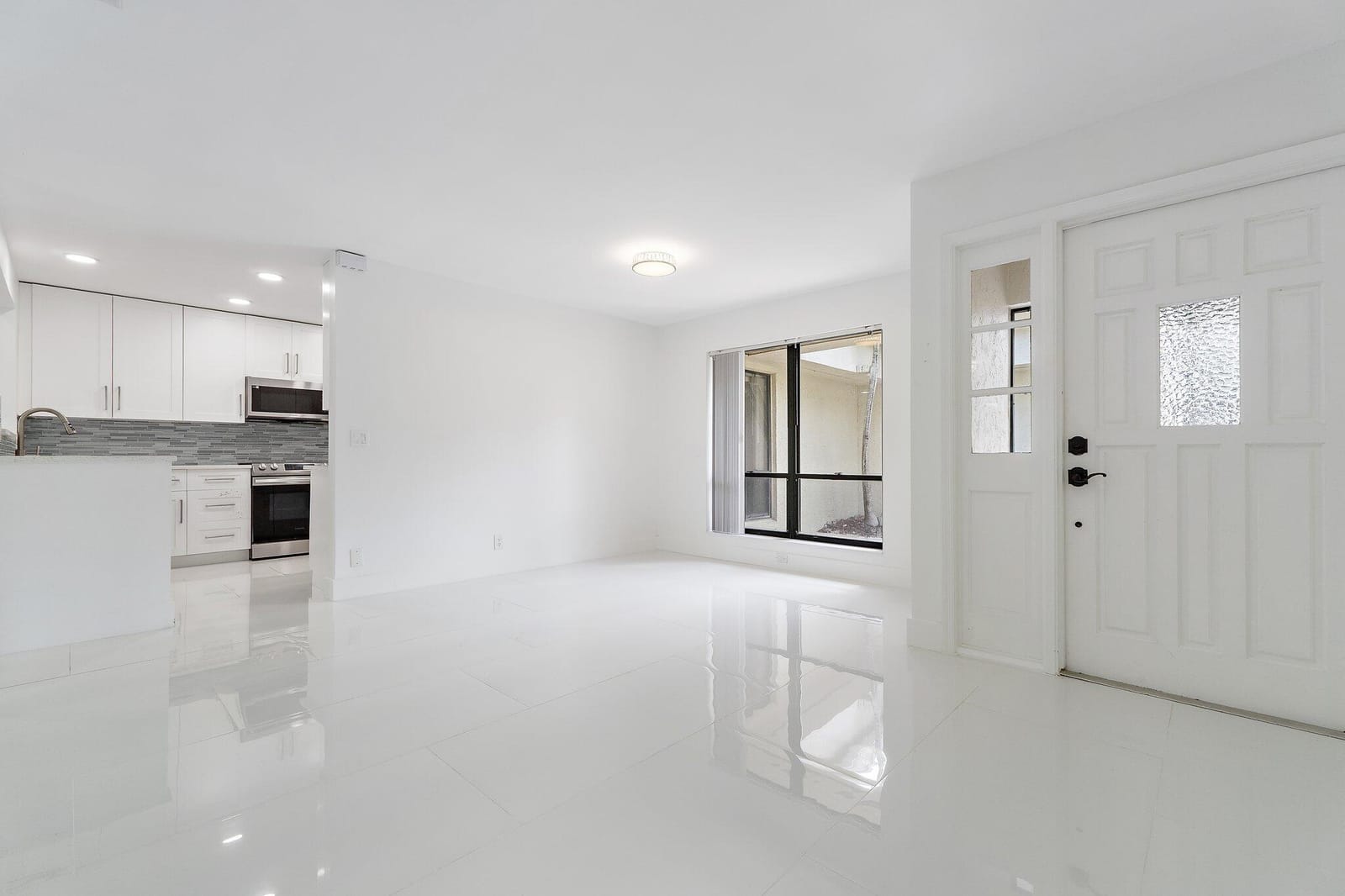 15 Tournament Boulevard, Palm Beach Gardens, FL 33418 photo 14