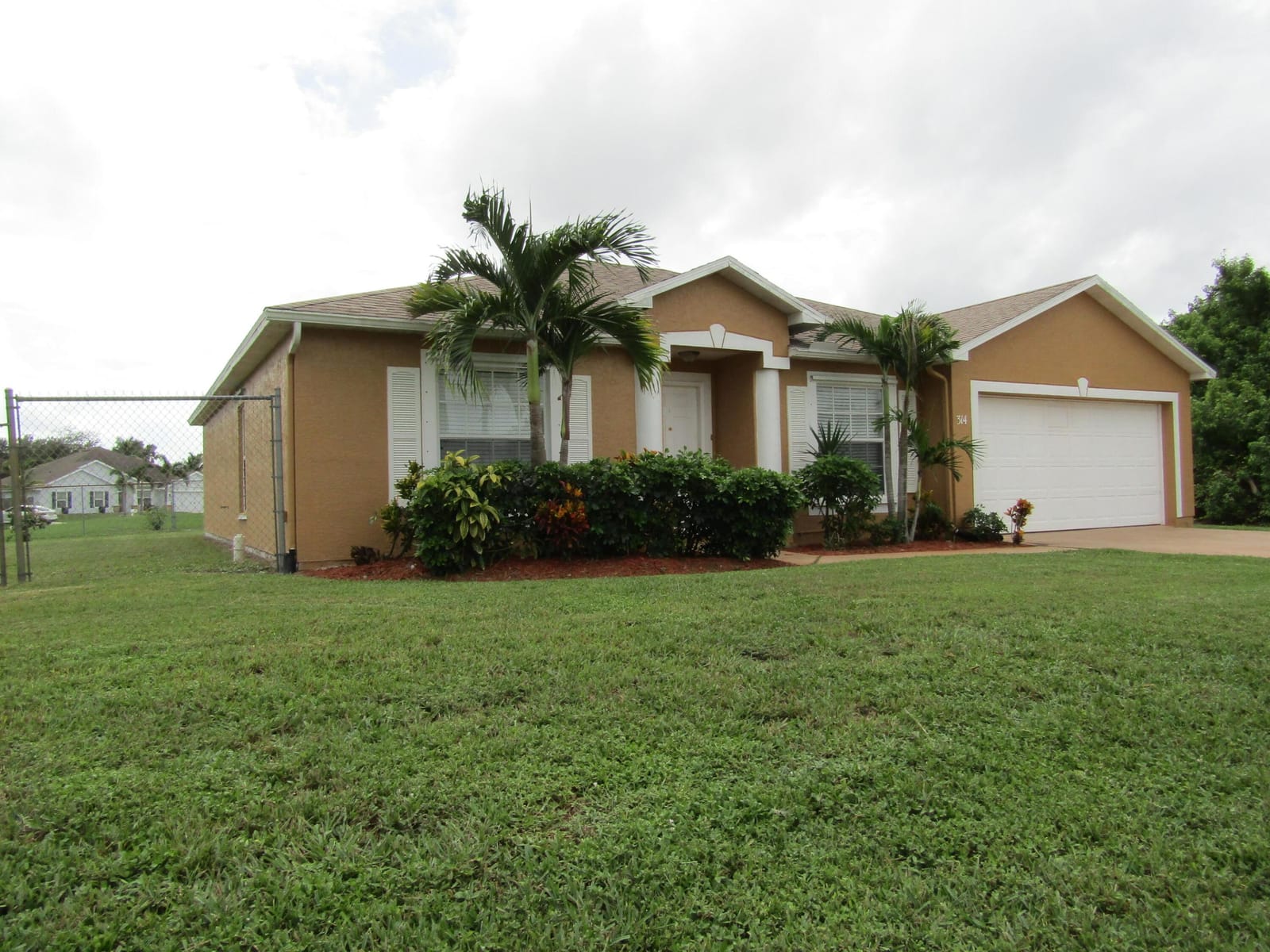 314 SW Log Drive, Port St. Lucie, FL 34953