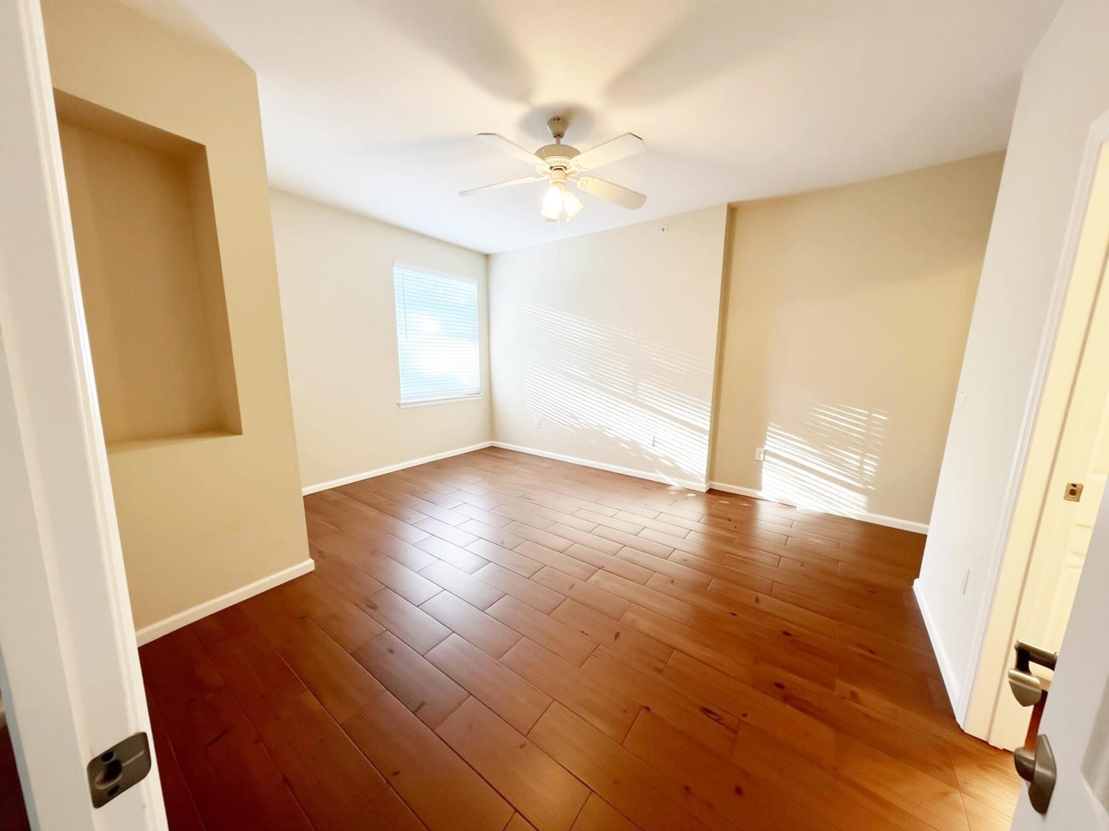 155 GALICIA Way 102, Jupiter, FL 33458 photo 4