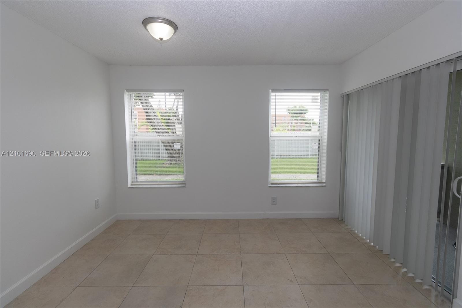 17520 NW 67th Place M-3, Hialeah, FL 33015 photo 7