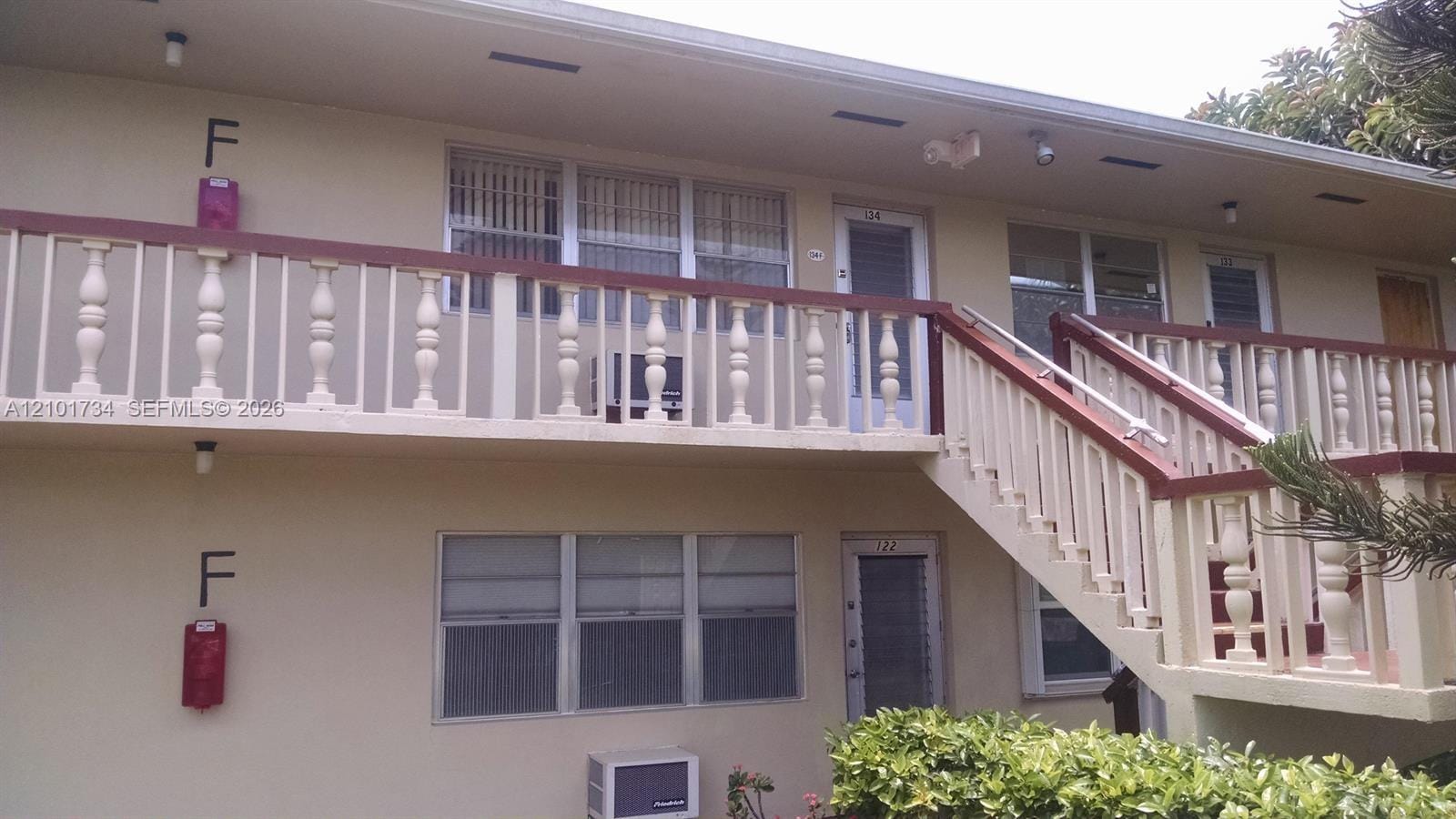 134 Salisbury F 134, West Palm Beach, FL 33417 photo 2