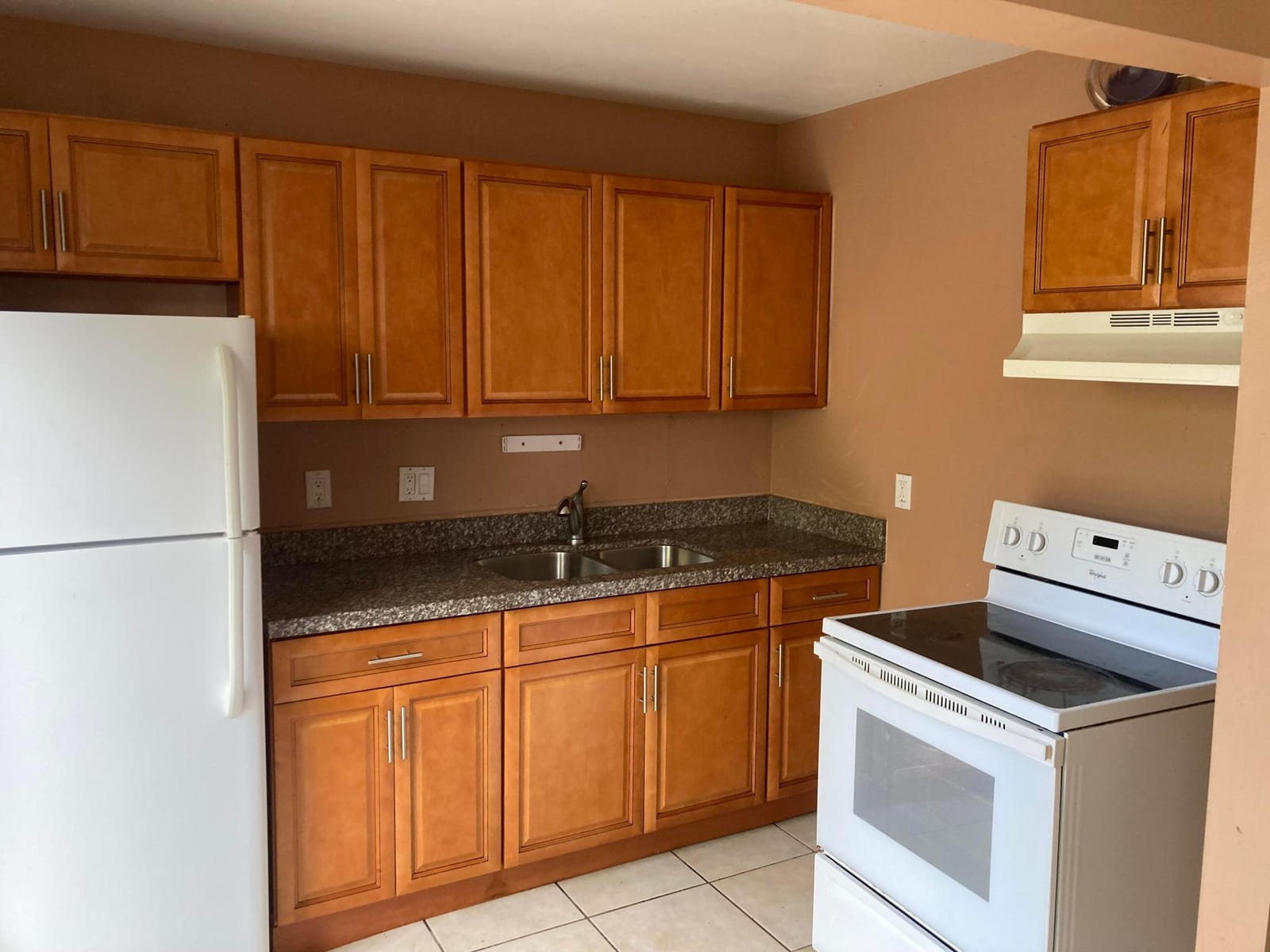 4715 NW 9TH Drive NW 4715, Plantation, FL 33317 photo 3