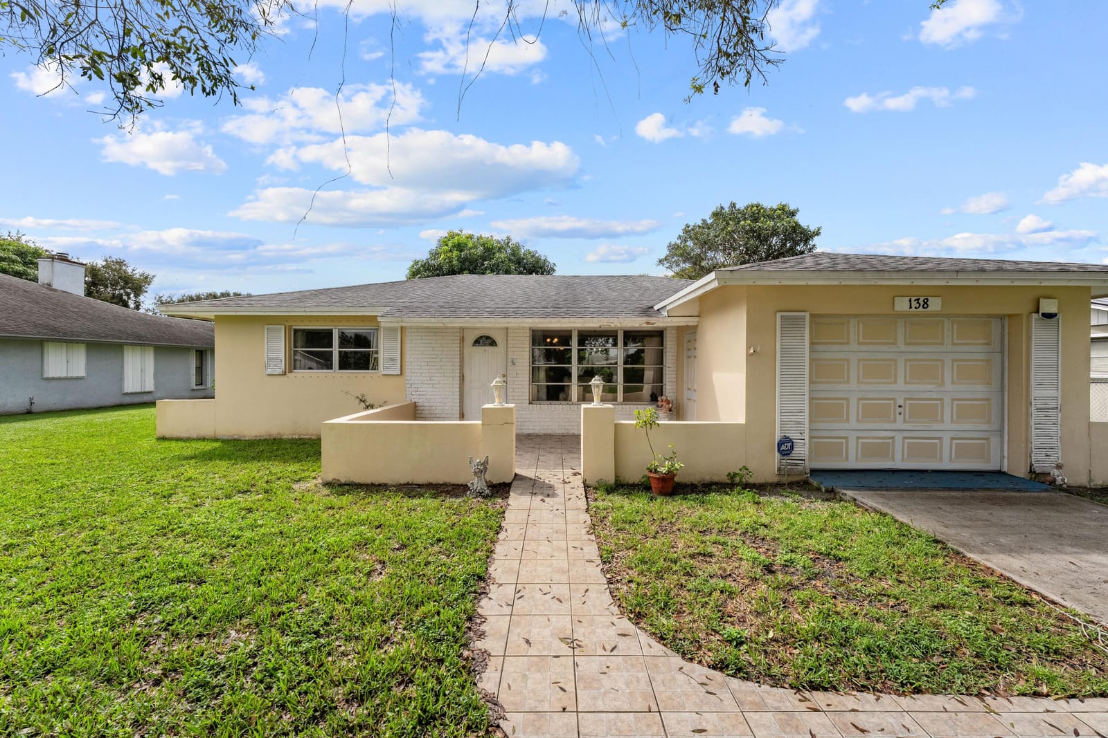 2 bedroom home for sale at 138 Sandpiper, Royal Palm Beach, FL 33411 — $429,000