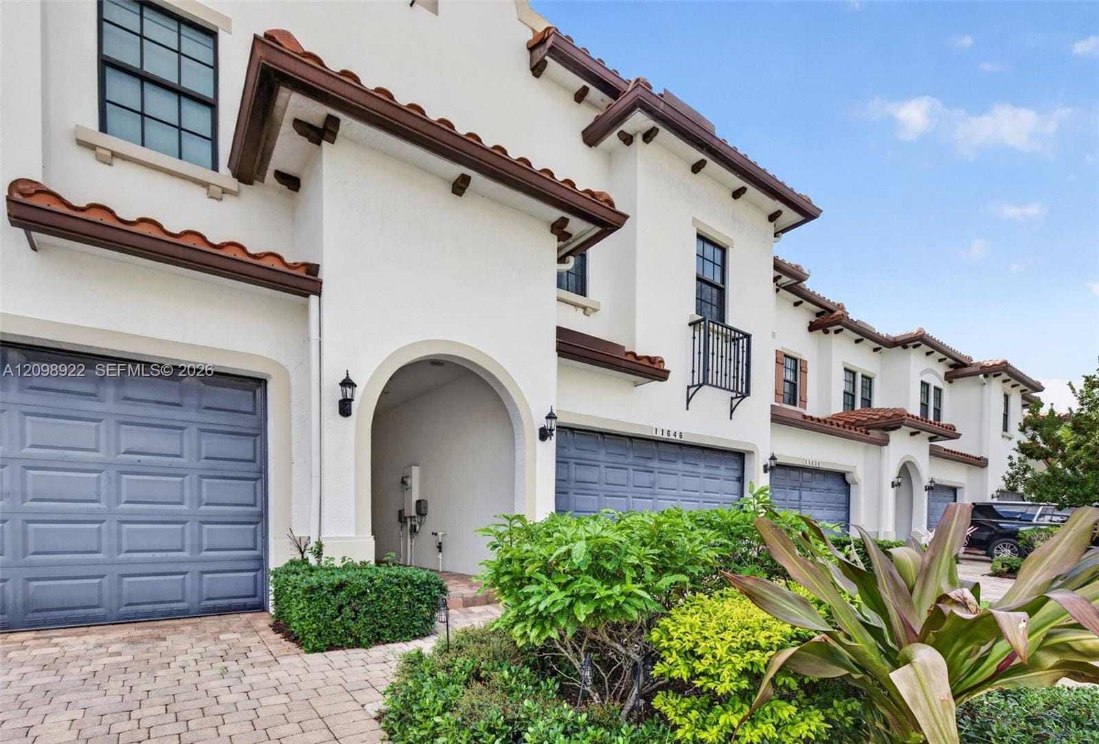 11646 SW 13th Lane — photo 4