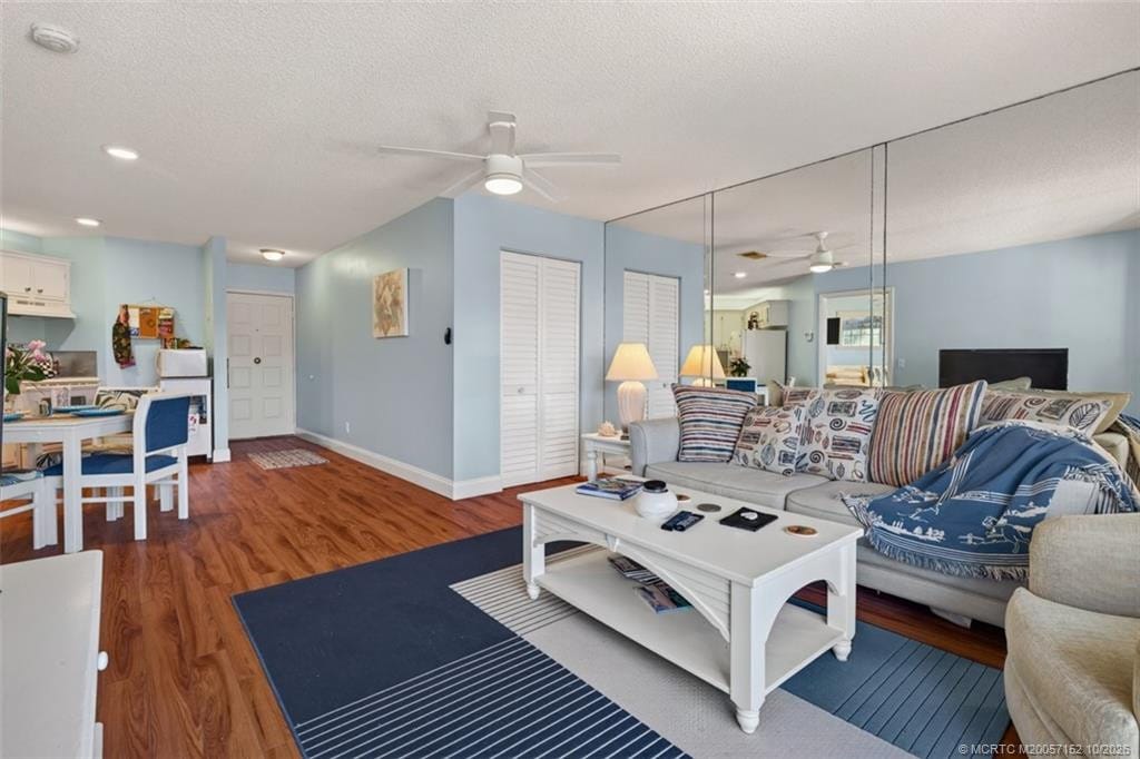 1999 NE Collins Circle 3-110, Jensen Beach, FL 34957 photo 6