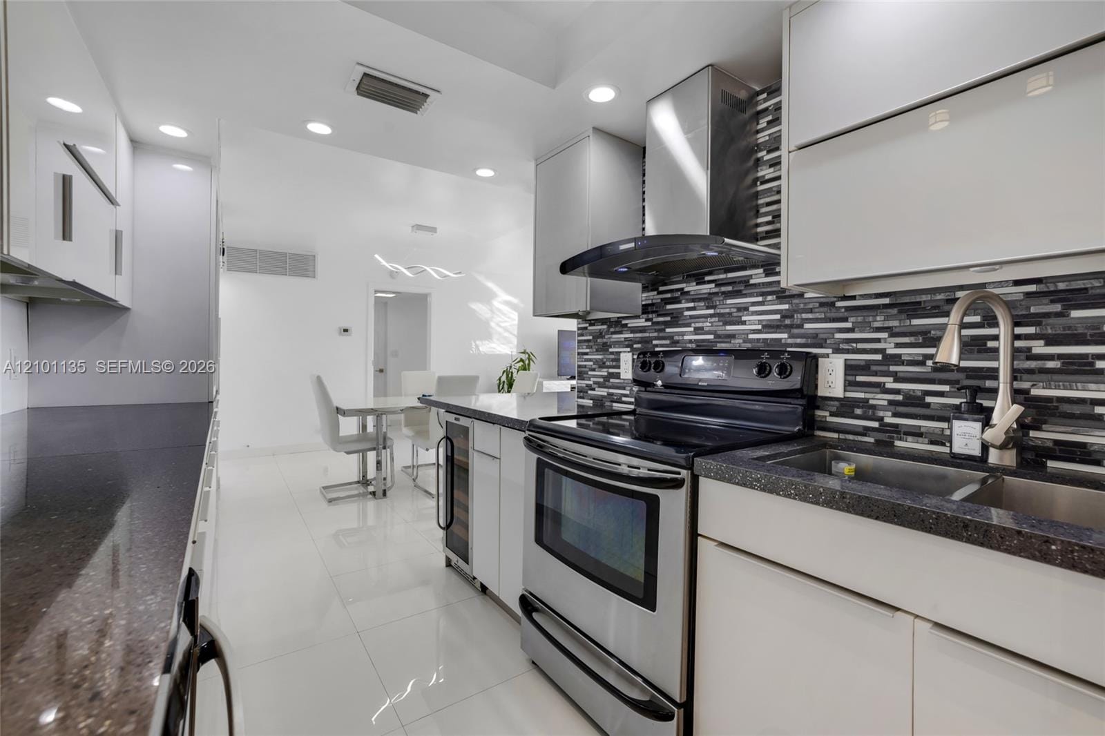 3031 N Ocean Boulevard 604, Fort Lauderdale, FL 33308 photo 7