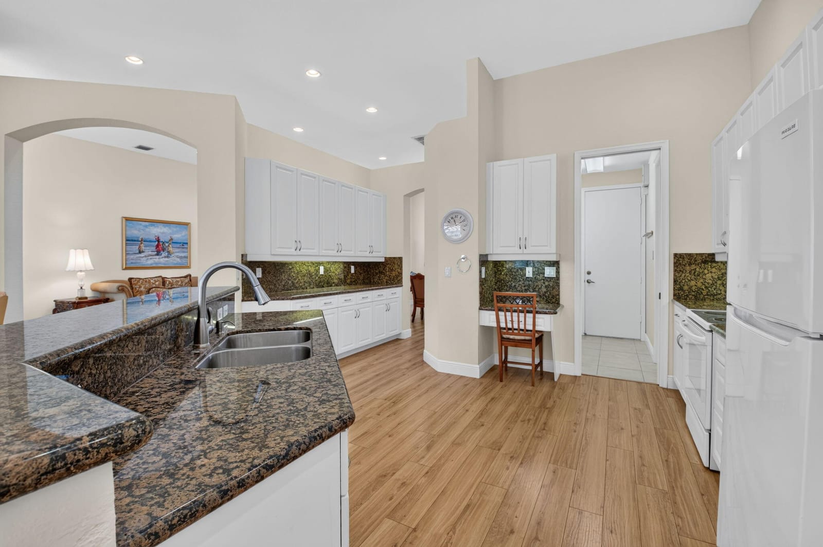 6802 Treves Way, Boynton Beach, FL 33437 photo 9