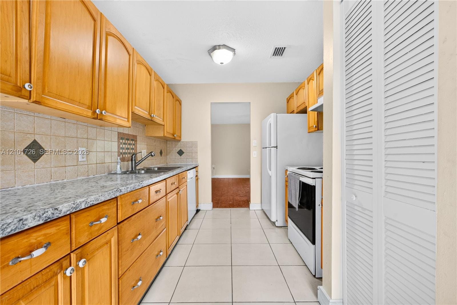 9014 NW 45th Court, Sunrise, FL 33351 photo 11