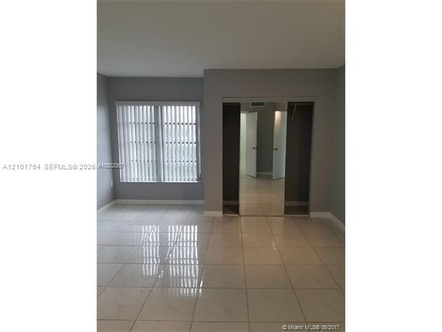 4160 Inverrary Drive 505 — photo 9