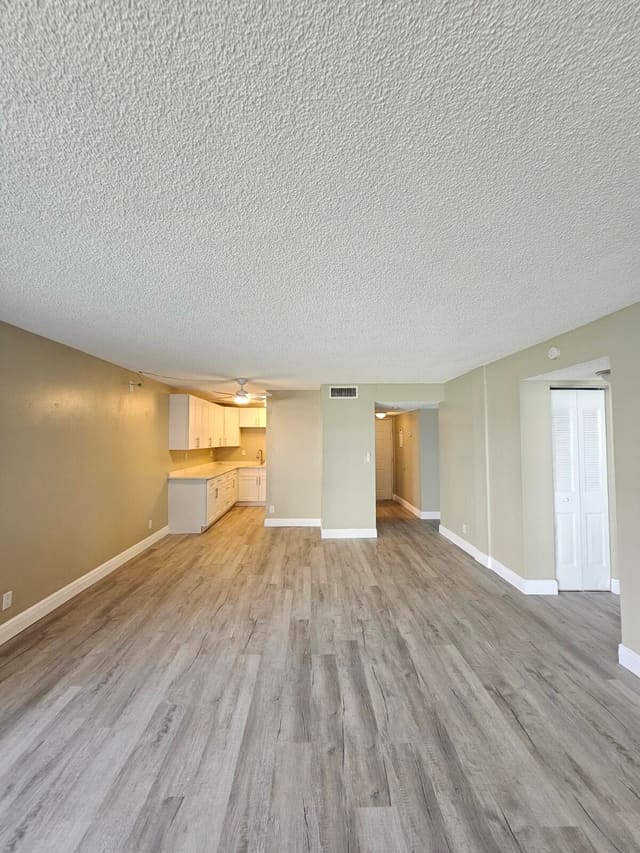 1820 N CONGRESS Avenue 201, West Palm Beach, FL 33401