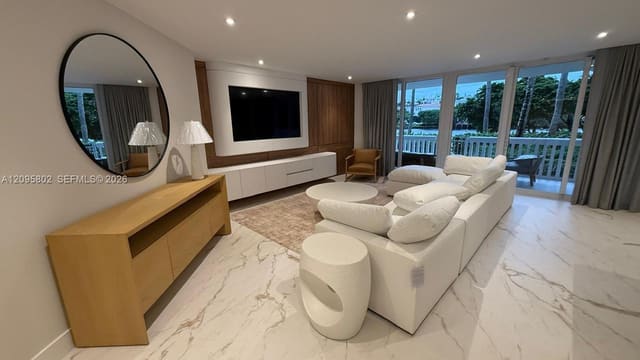 7000 Island Boulevard BV-01, Aventura, FL 33160