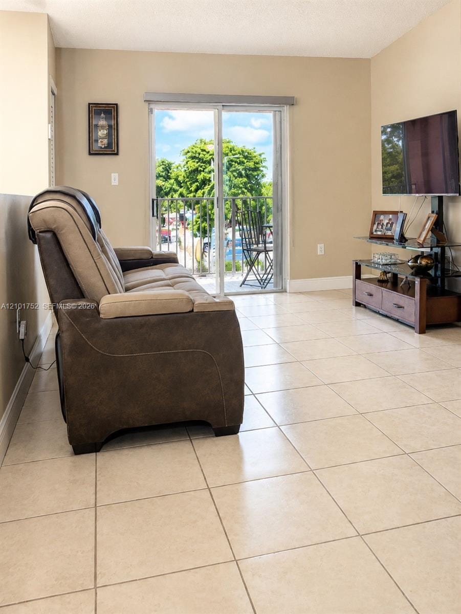 5800 W 18th Lane 202, Hialeah, FL 33012 photo 5