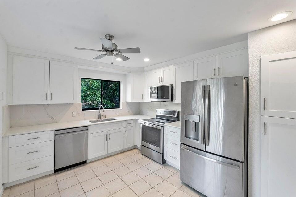 5720 Coach House Circle E — photo 3