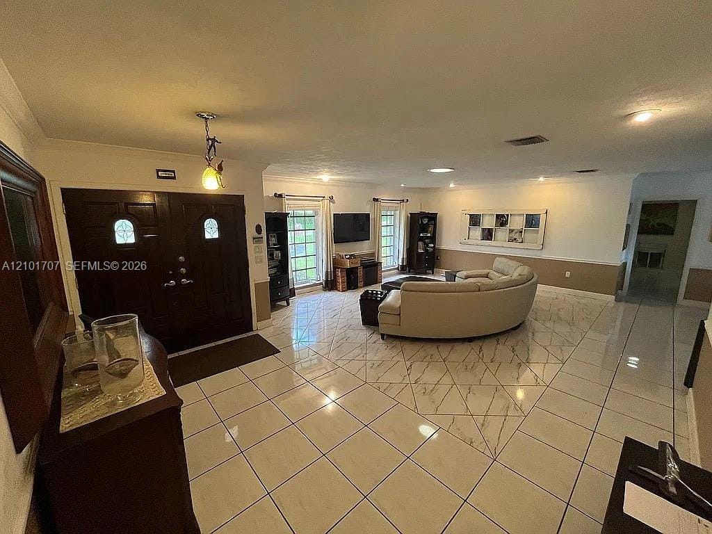 13250 N Calusa Club Drive, Miami, FL 33186 photo 3