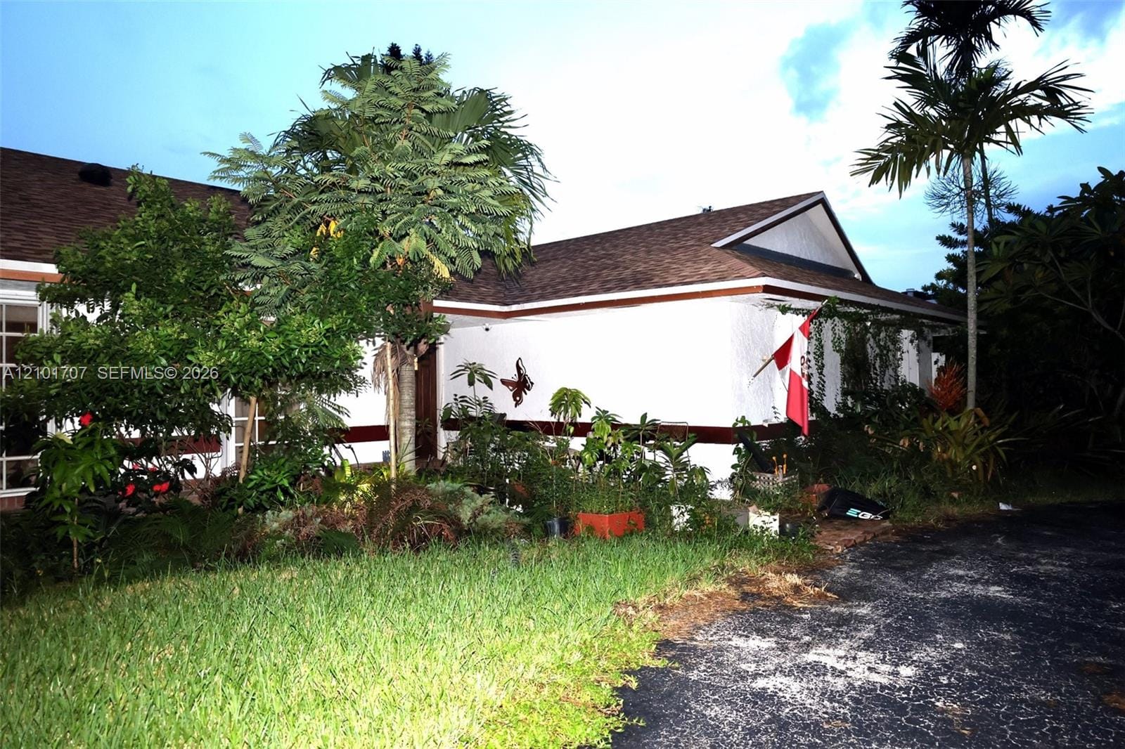 13250 N Calusa Club Drive, Miami, FL 33186 photo 6