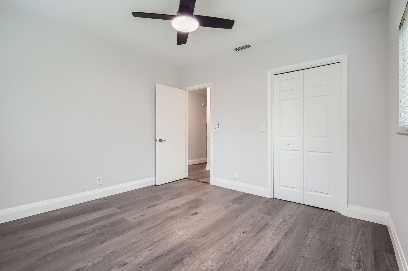 104 St Cloud Lane — photo 9