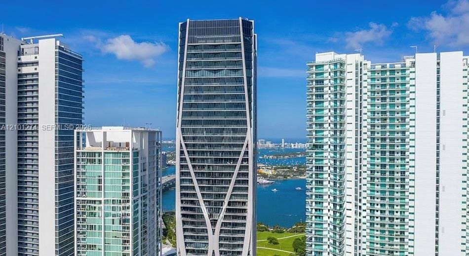 1000 Biscayne Boulevard 4402, Miami, FL 33132 photo 2