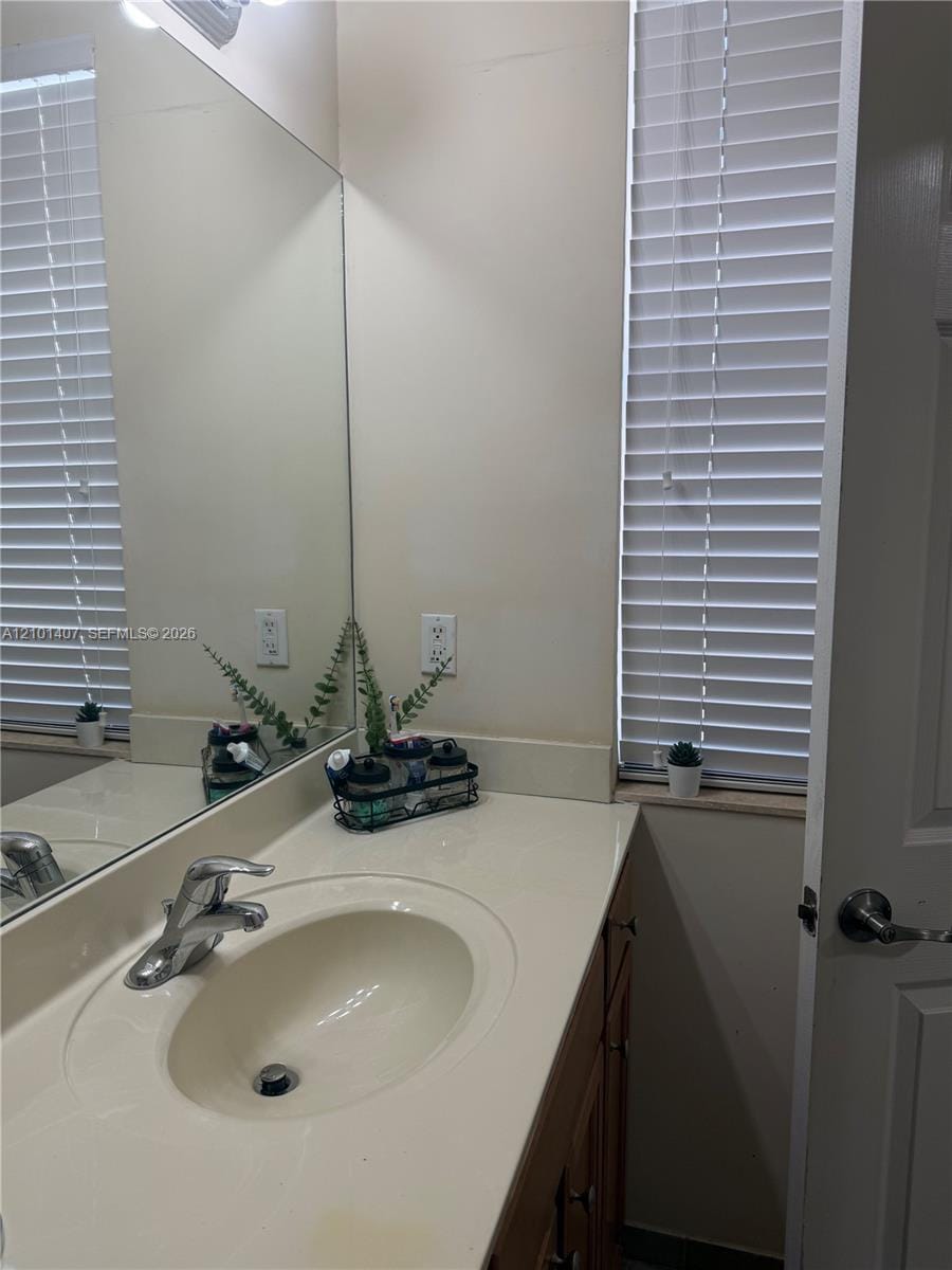8929 W 35th Way, Hialeah, FL 33018 photo 15