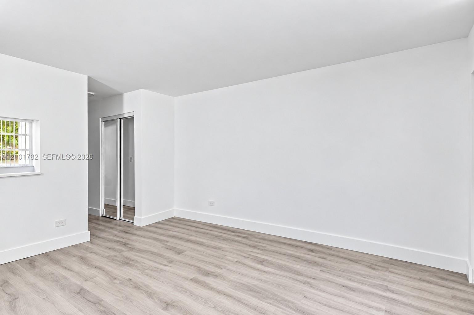 445 NE 195th Street 125, Miami, FL 33179 photo 4
