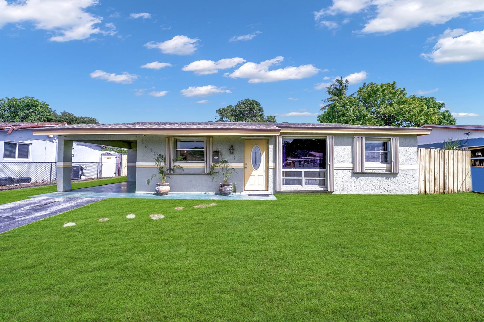 1420 NW 33RD Terrace, Lauderhill, FL 33311 photo 2