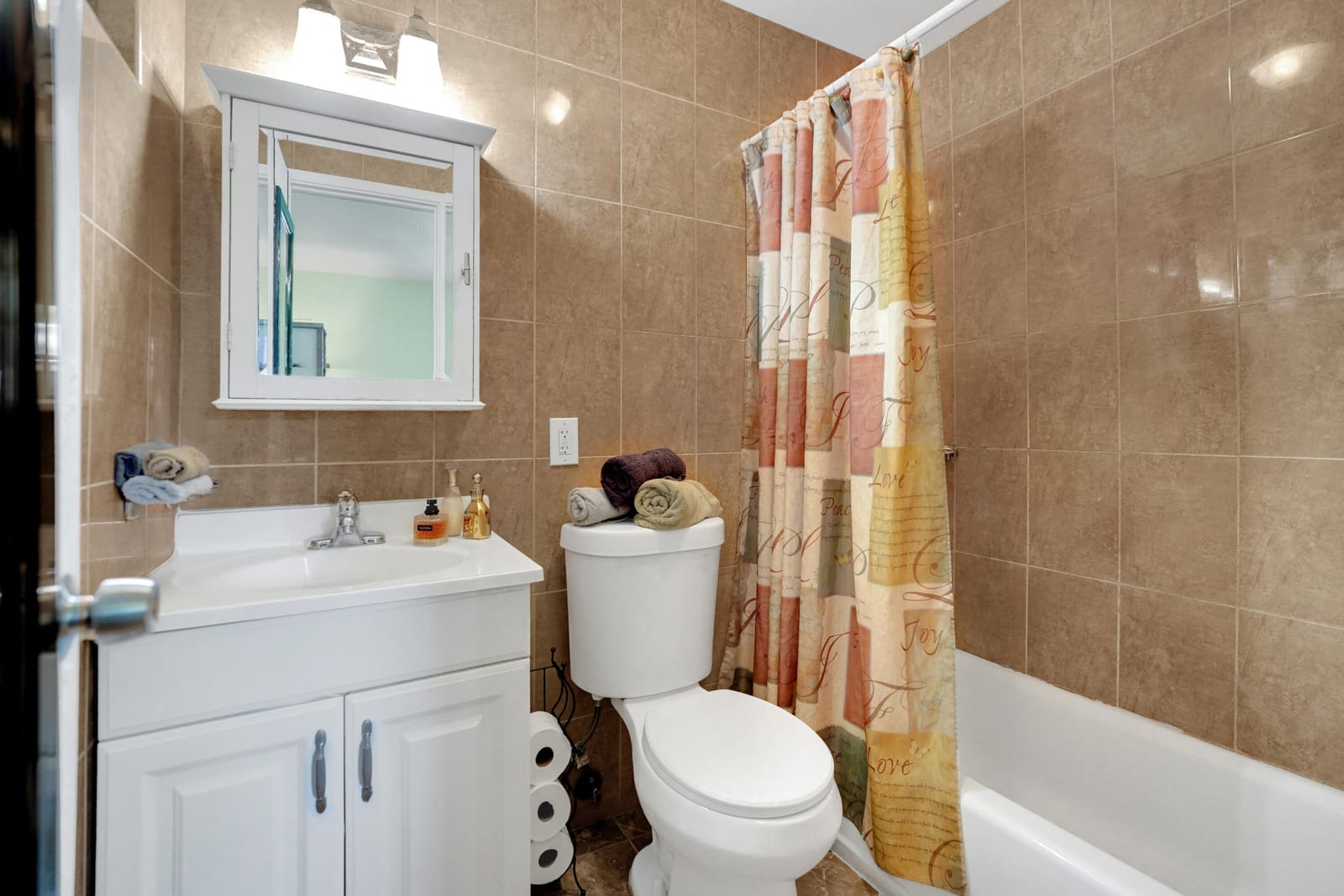 1420 NW 33RD Terrace, Lauderhill, FL 33311 photo 12