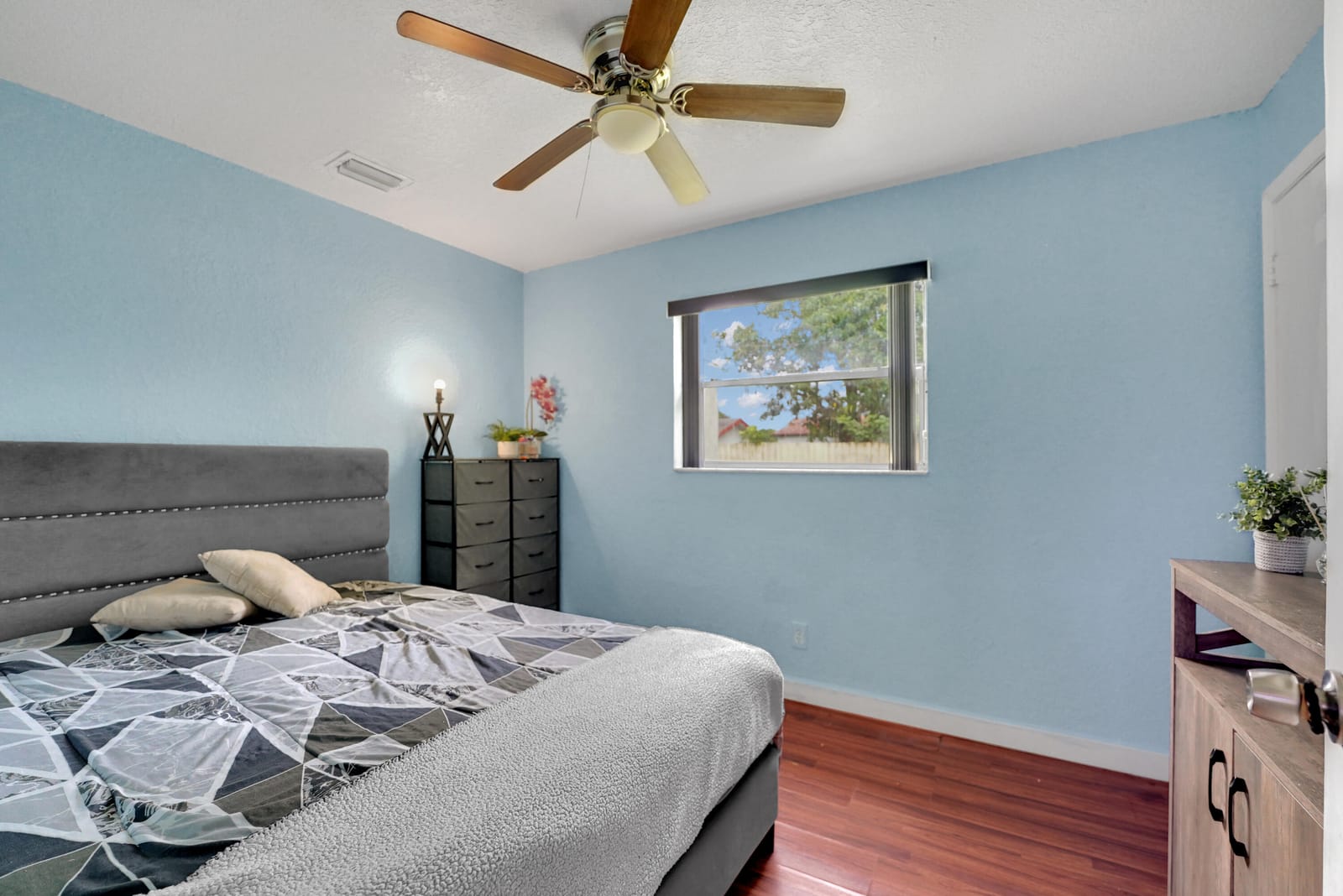 1420 NW 33RD Terrace, Lauderhill, FL 33311 photo 29