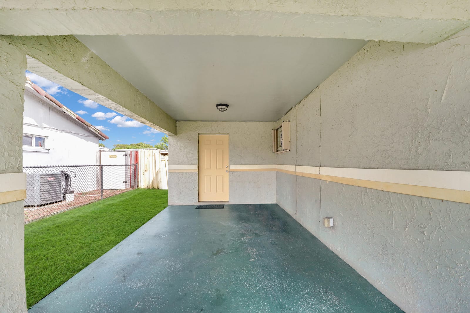 1420 NW 33RD Terrace, Lauderhill, FL 33311 photo 4