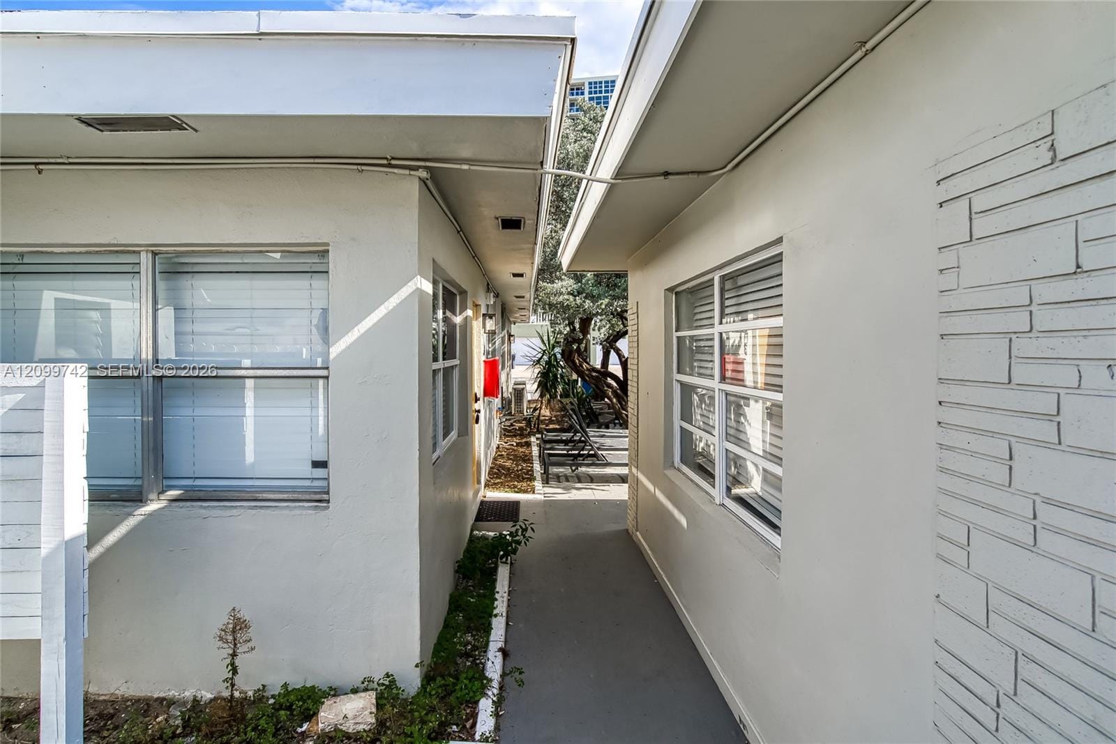 318 Walnut Street — photo 3