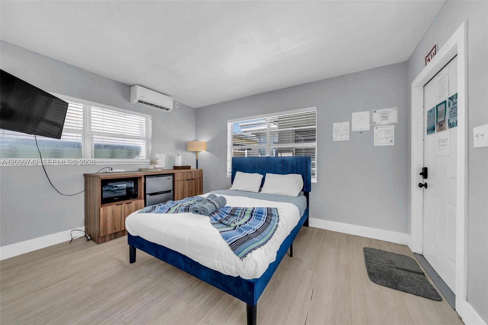 318 Walnut Street, Hollywood, FL 33019 photo 23