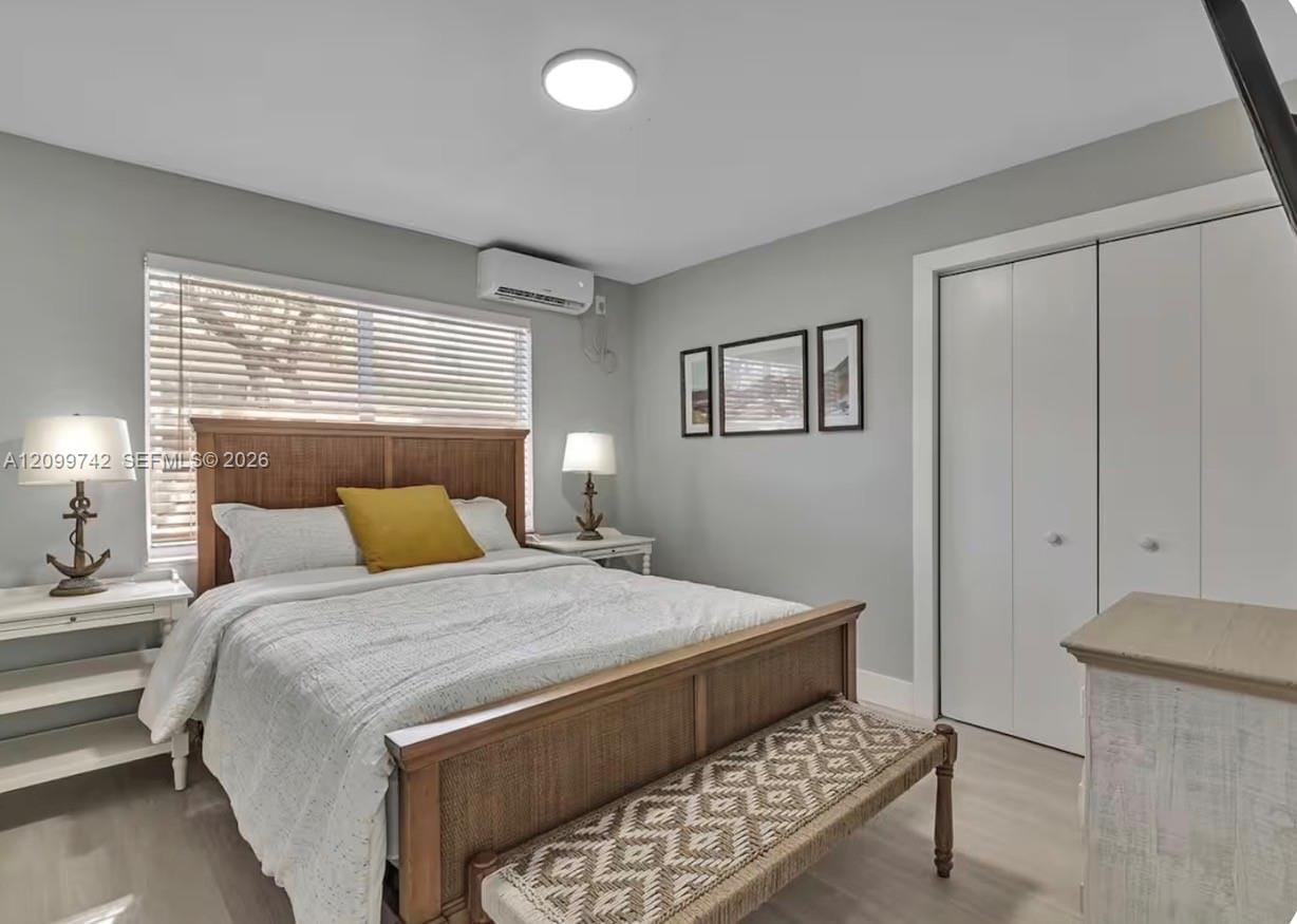 318 Walnut Street — photo 8