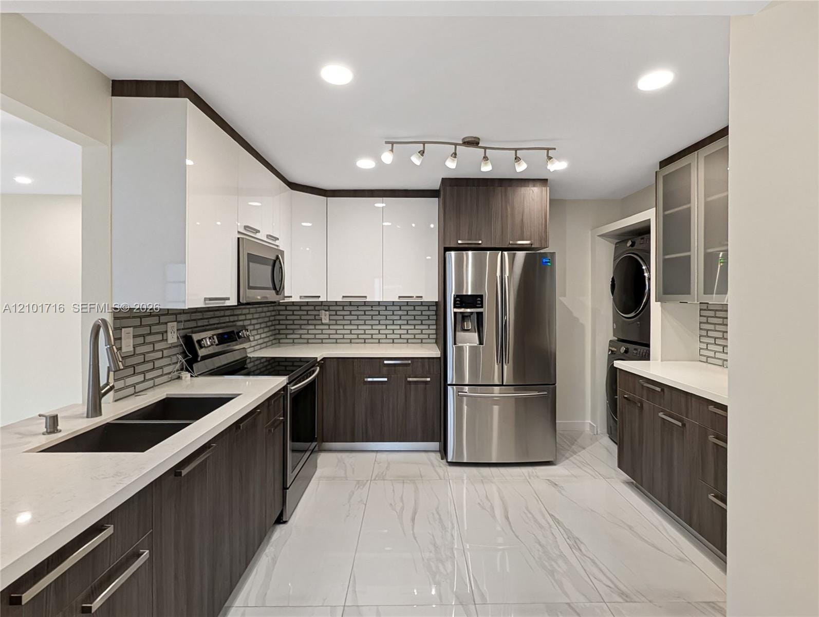 14203 SW 66th Street 204, Miami, FL 33183 photo 8