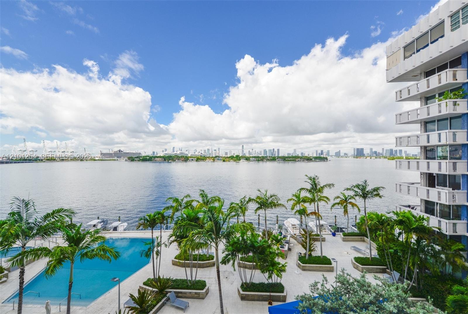 800 West Avenue 629, Miami Beach, FL 33139 photo 27