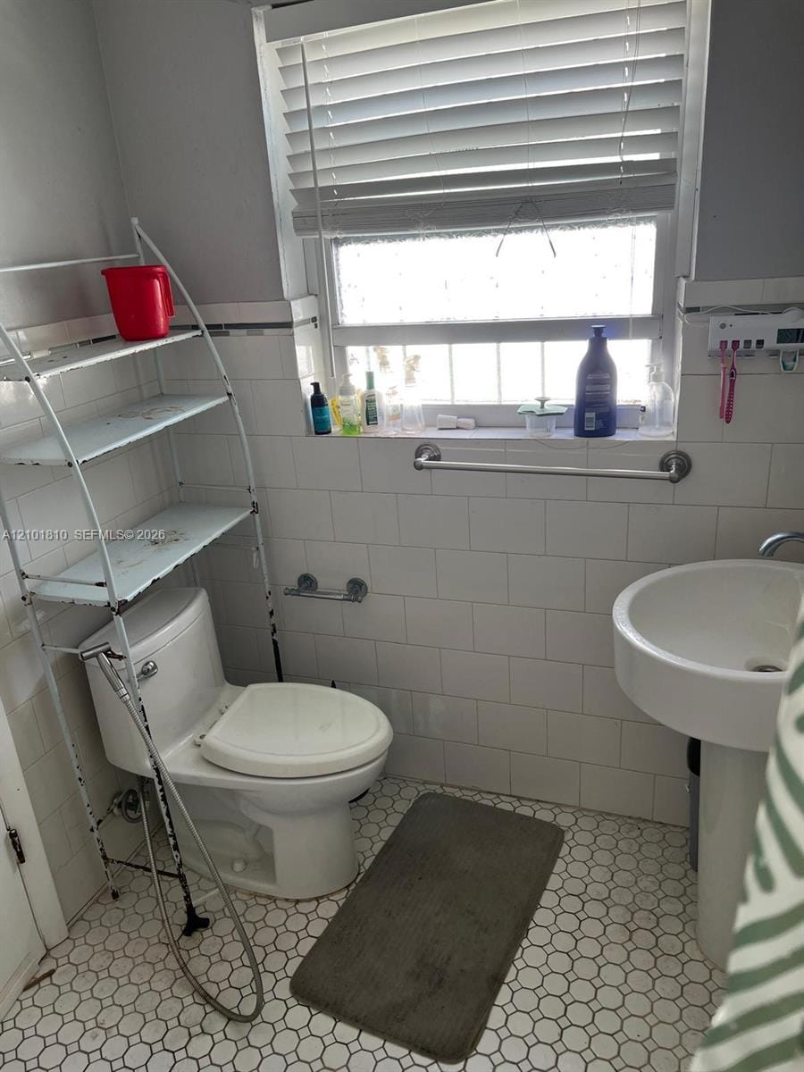 12327 NE 6th Avenue 1-5, North Miami, FL 33161 photo 4