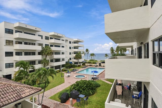 330 SE 20th Avenue 306, Deerfield Beach, FL 33441