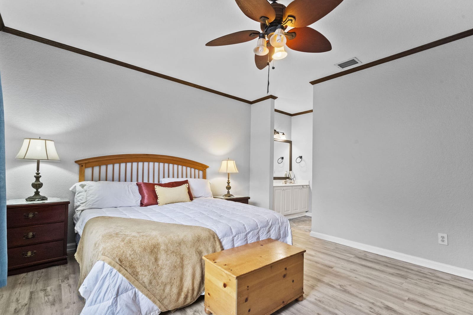 237 CORAL TRACE Court — photo 11
