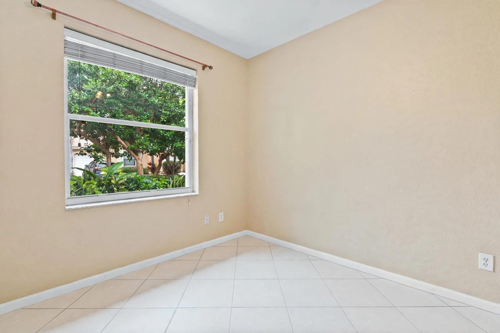 237 CORAL TRACE Court, Delray Beach, FL 33445 photo 28