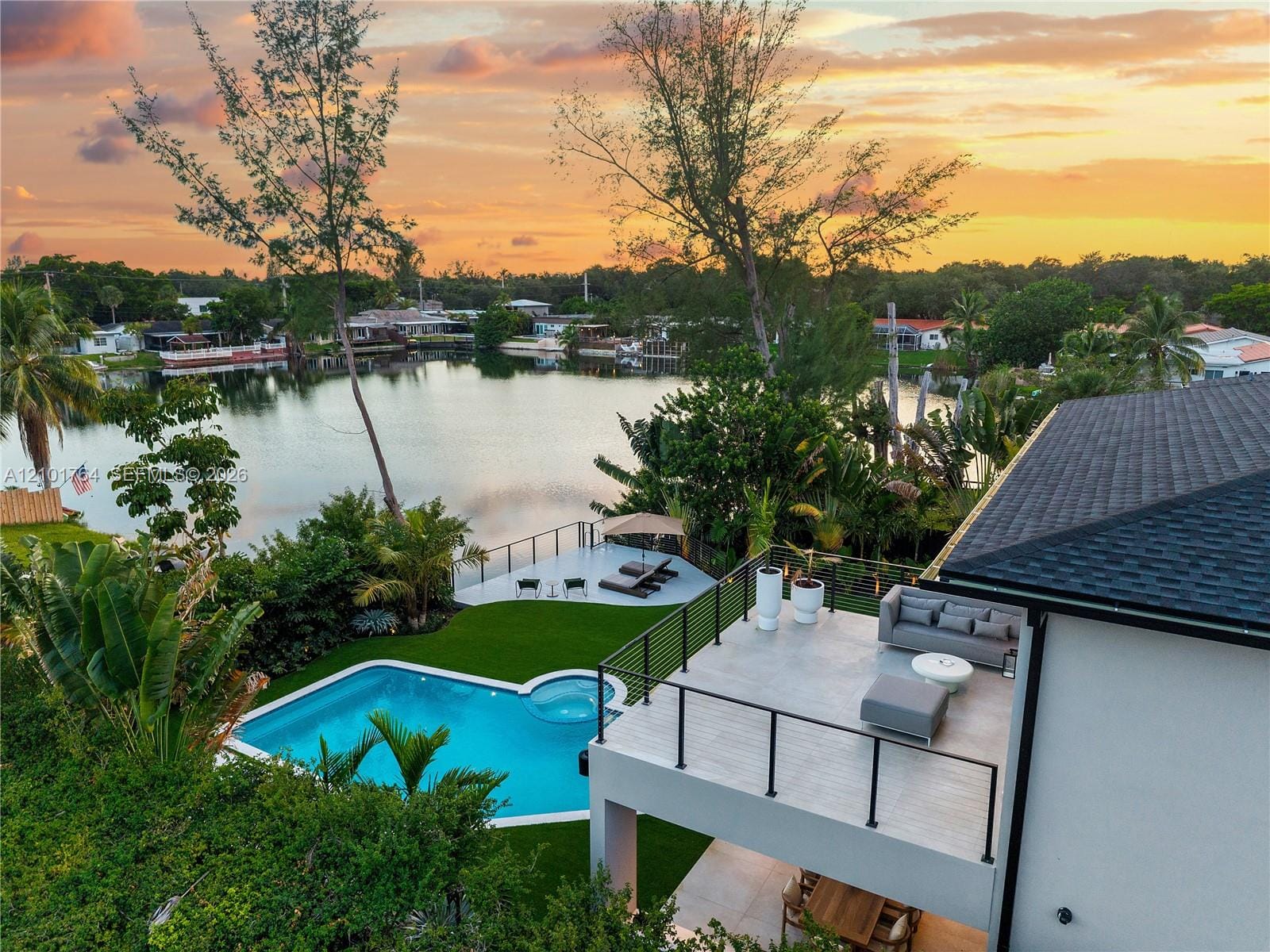 2340 NE 201st Street, Miami, FL 33180 photo 18