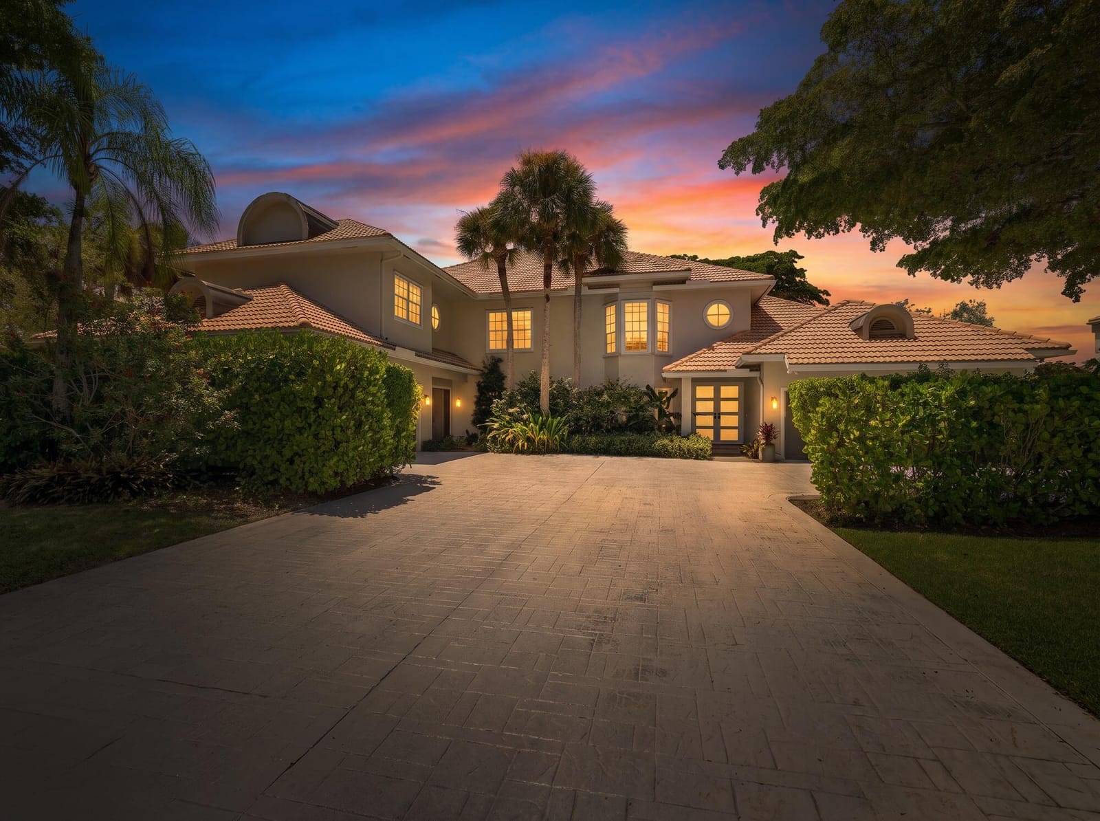 4 bedroom home for sale at 11821 Pebblewood, Wellington, FL 33414 — $2,600,000