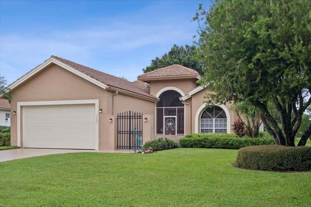 7223 MYSTIC Way, Mystic Pines At The Reserve, Port St. Lucie, FL