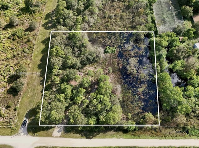 240 Tampa Avenue, Clewiston, FL 33440