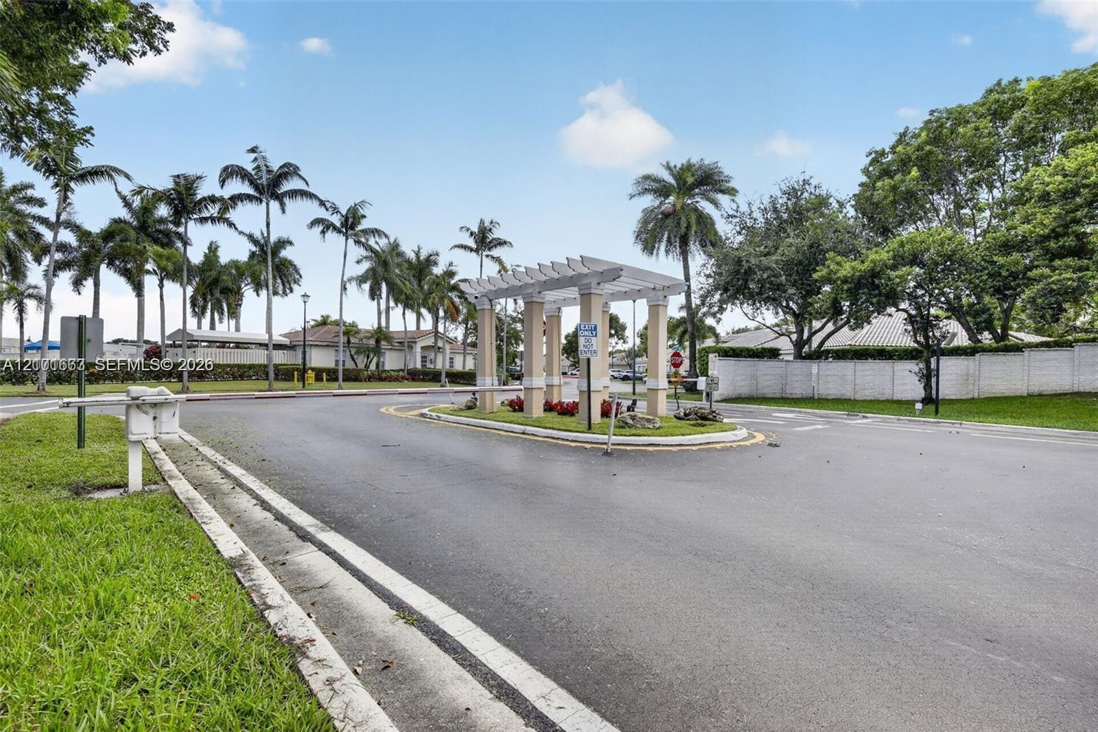 4902 SW 31st Terrace, Dania Beach, FL 33312 photo 2