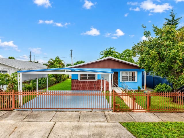 320 E 19th Street, Hialeah, FL 33010