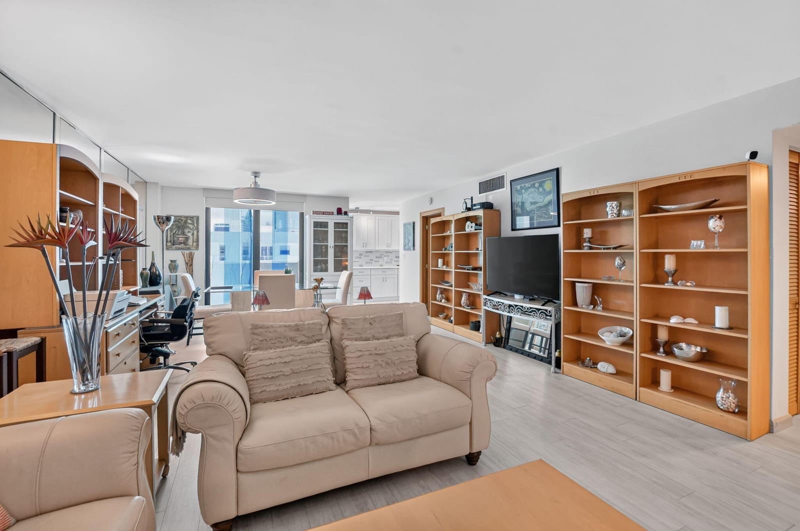 1000 S Ocean Boulevard PHG — photo 4