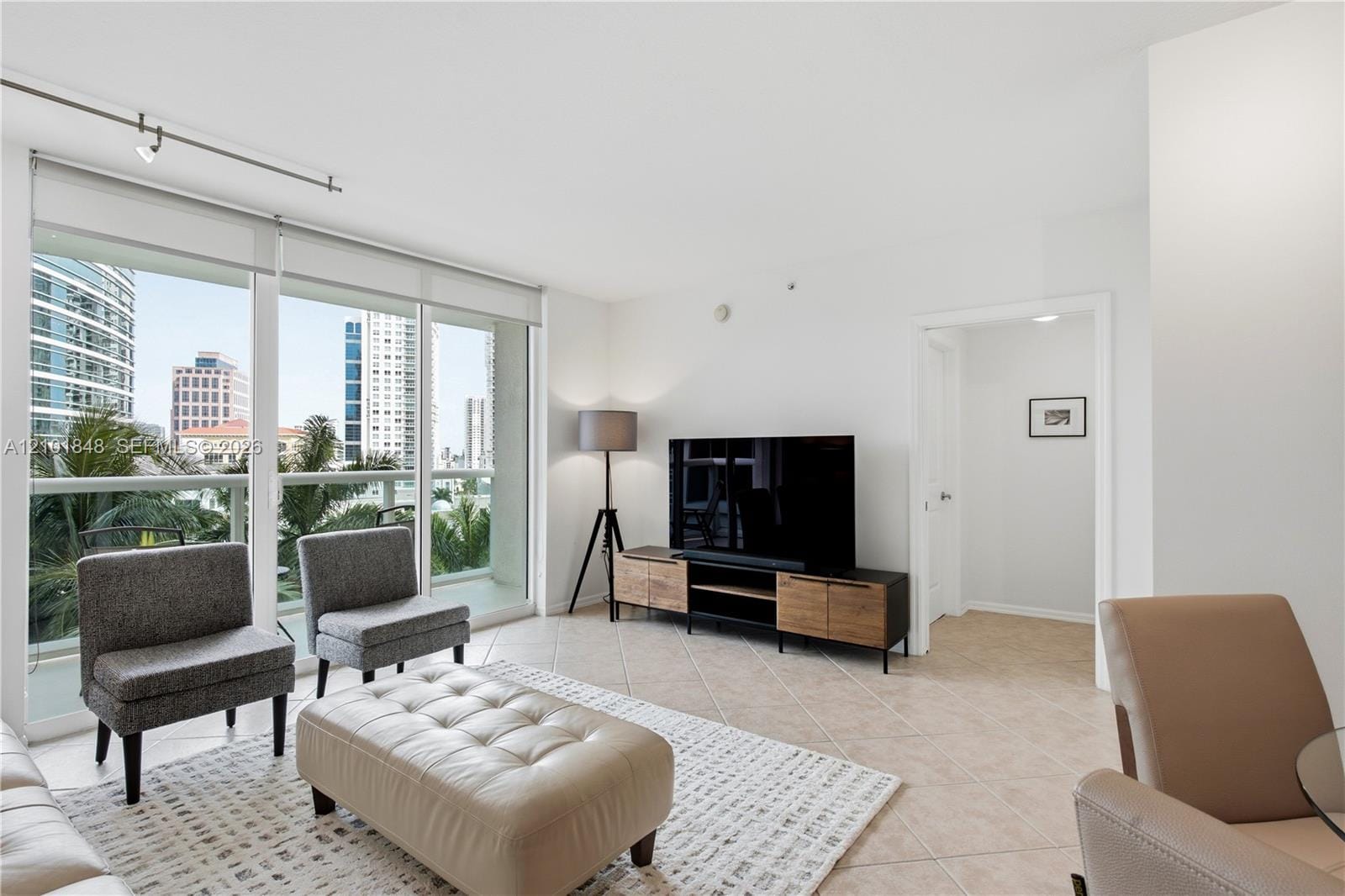 347 N New River Drive E 1108, Fort Lauderdale, FL 33301 photo 5
