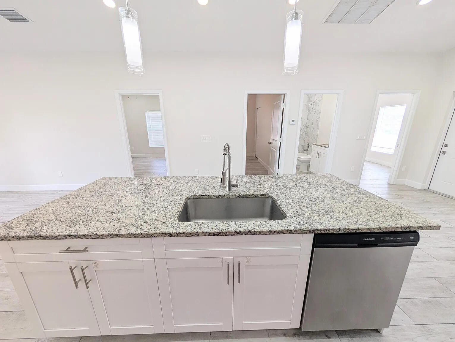 1562 W 26th Court, Riviera Beach, FL 33404 photo 4