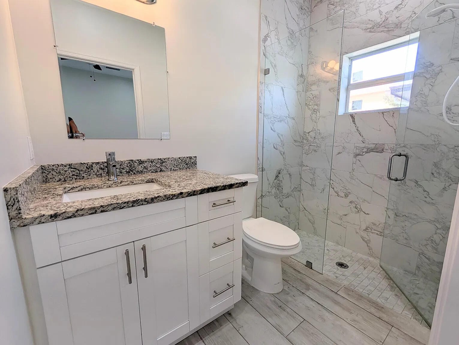 1562 W 26th Court, Riviera Beach, FL 33404 photo 7